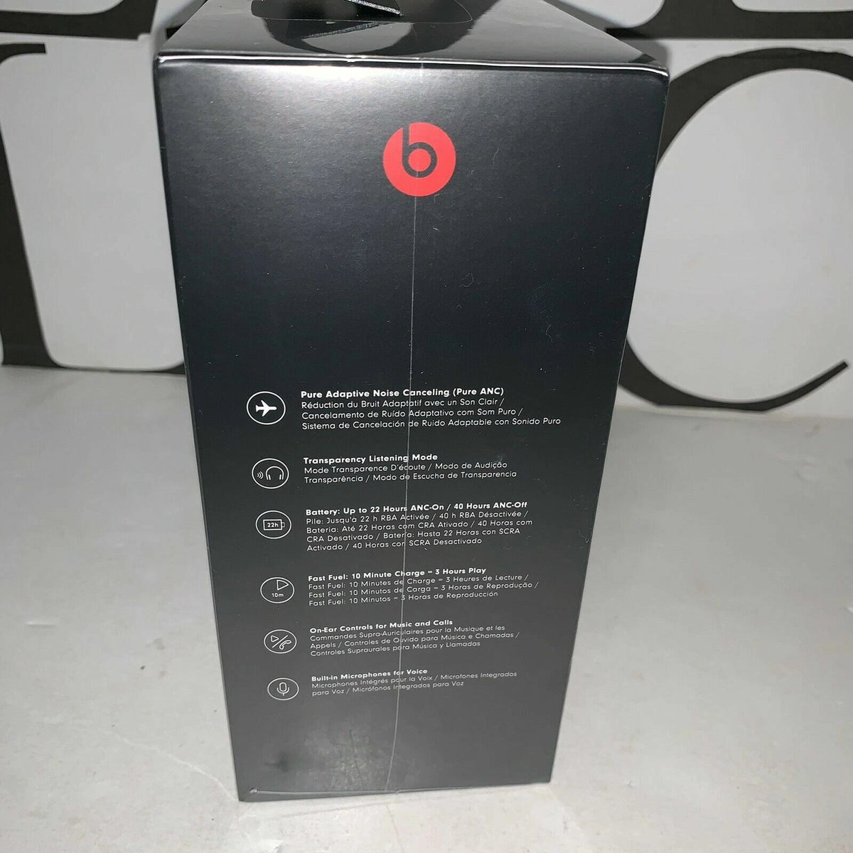 Beats Solo Pro Wireless Noise Cancelling On-Ear Headphones with Apple H1 Headphone Chip
