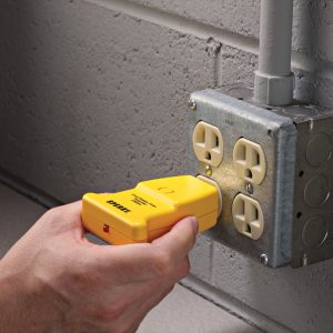 Sperry Instruments CS550A Circuit Breaker Finder, Quickly Locate AC Circuits/Fuses, Visual LED, Plug Style Transmitter/Auto-Sensing Receiver, 120V AC, Yellow