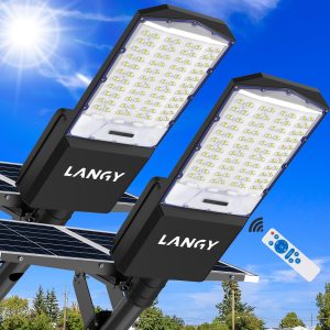 7000W Solar Street Lights Outdoor, 2PCS 40000mAh IP67 Waterproof Solar Flood Lights 7000K 550000LM Bright LED Beads Commercial Parking Light with Remote Control for Street, Court, Barn, Parkling Lot